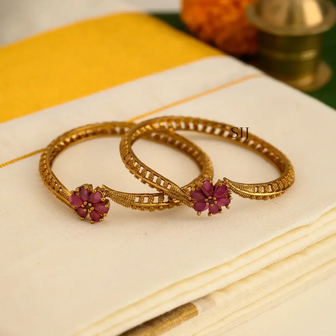 best Matte Finish Kemp Floral Design Jwellery bangles in valanchery 