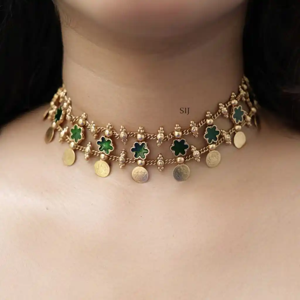 Best Lakshmi Hasli Necklace.Temple Style Necklace Designs
